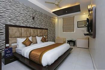 Fabhotel Ronald Inn Faridabad Exterior foto